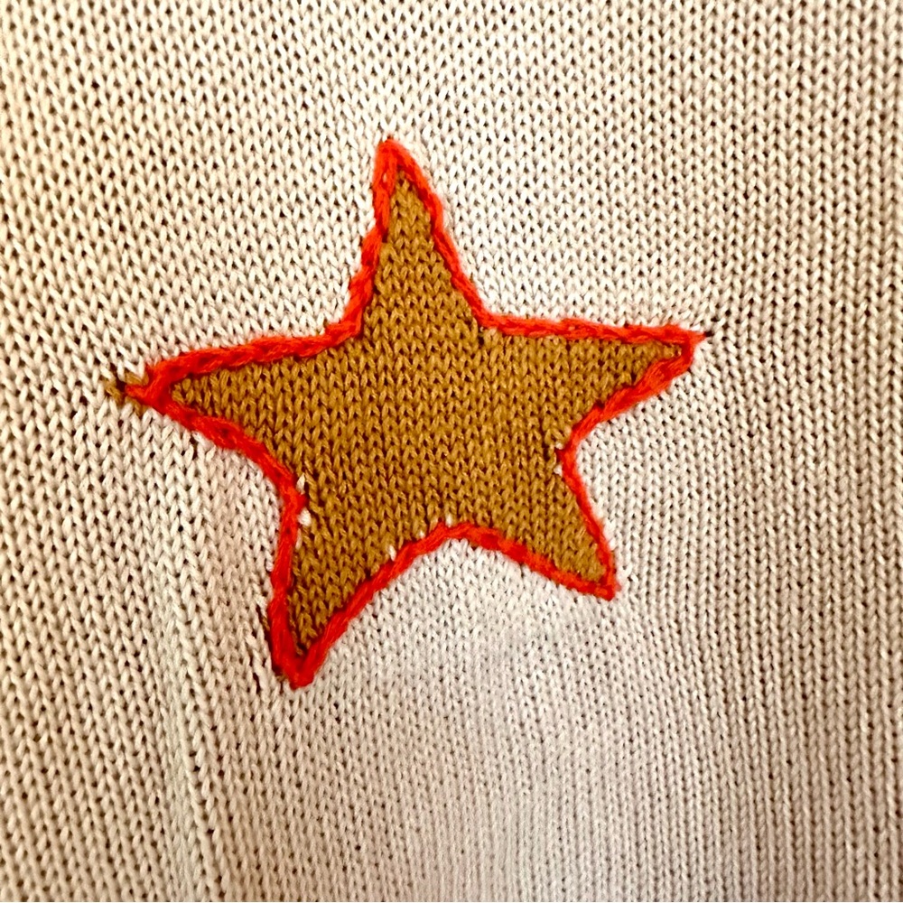 Star Patterned Beige Sweater - Picture 4 of 10